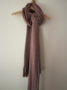 Urban Outfitters Woven Multicolor Fringe Scarf - Brown/White Mix